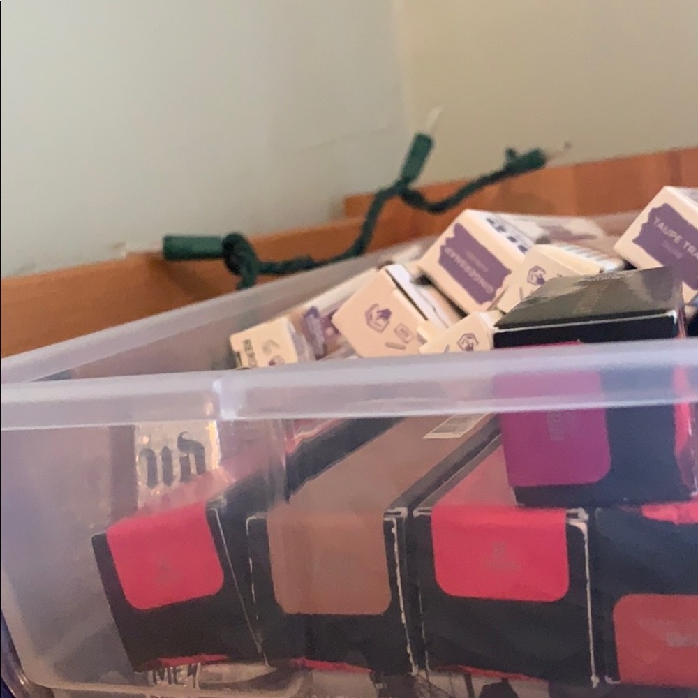 Urban Decay Surprise bags - Picture 8 of 8